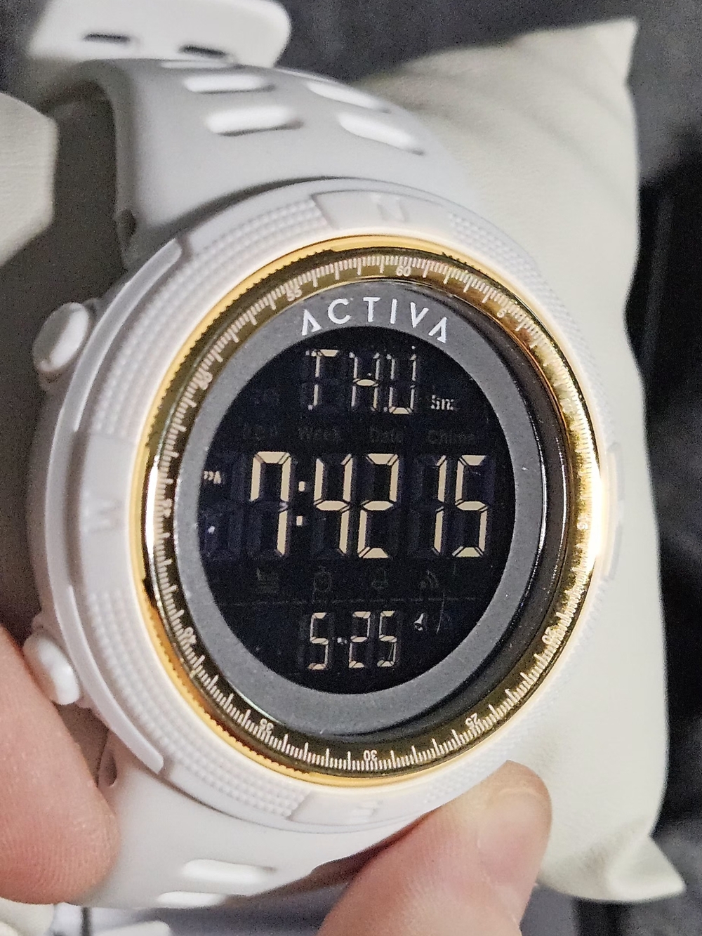 Activa X Invicta White and Gold Digital Sports Watch ACW1915-014 - Picture 4 of 11